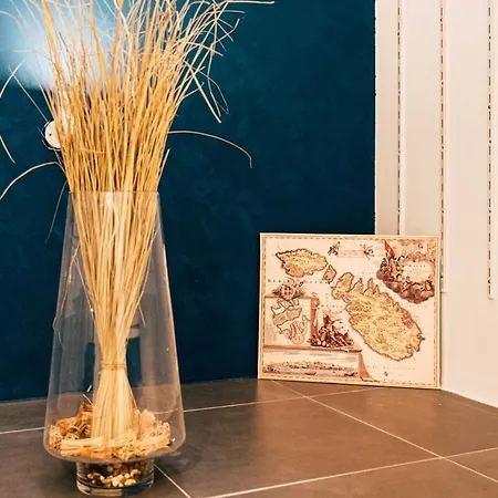 Apartmán Charming 3 Story Maltese House With Terrace & Bbq