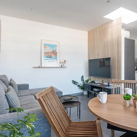 Apartament Charming 3 Story Maltese House With Terrace & Bbq *