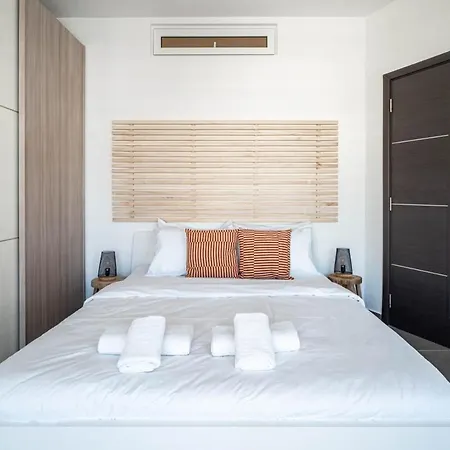 Apartament Charming 3 Story Maltese House With Terrace & Bbq