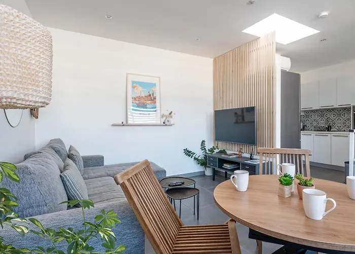 아파트 Charming 3 Story Maltese House With Terrace & Bbq *