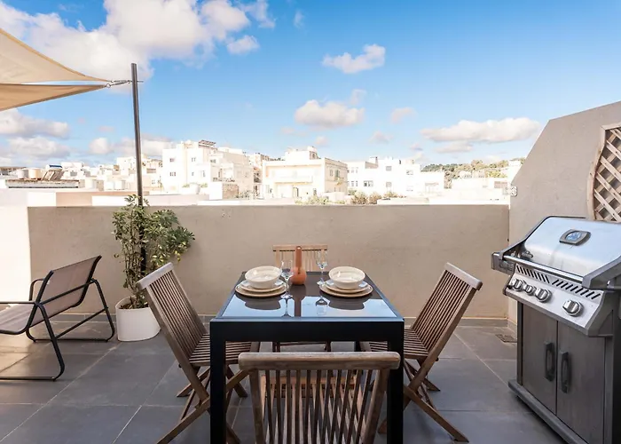 Charming 3 Story Maltese House With Terrace & Bbq * سانت جوليان